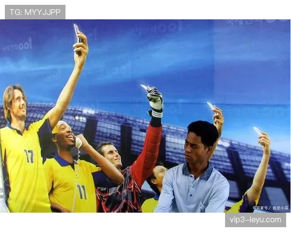 克鲁伊夫经典比赛再现：战术智慧与足球激情交织铸就传奇