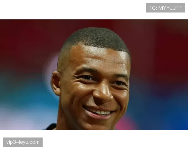 姆巴佩闪耀国际舞台，国家队首秀状态回暖展现惊人天赋