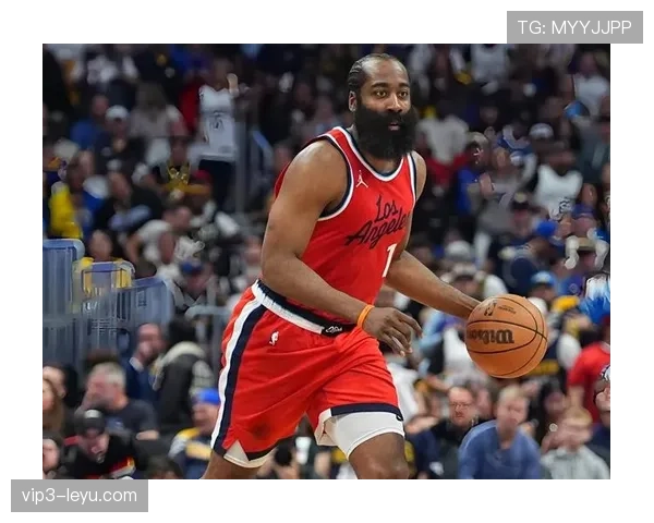 约翰·沃尔突破拉开球队进攻空间 提升关键时刻组织效率