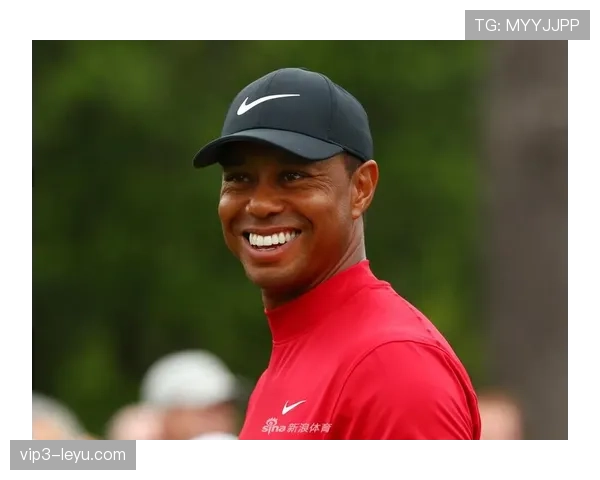 泰格·伍兹车库里的车比你家小区车位还多